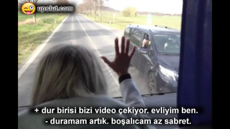 parayla ayarttigi kasar yolcuya otobuste domaltip fiskirtti.jpg